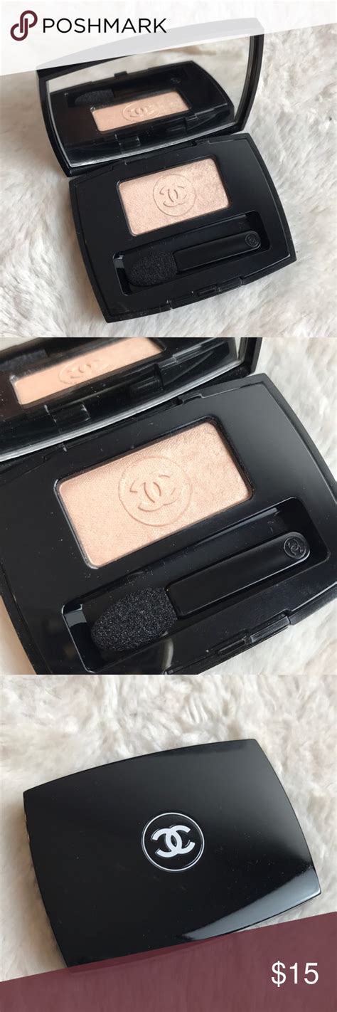 chanel lotus eyeshadow swatch